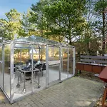 펜션 Three-bedroom In