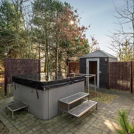Three-bedroom In Dom wakacyjny Nørre Nebel