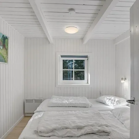 Three-bedroom In Dom wakacyjny *