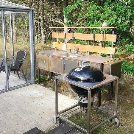 Holiday home Three-bedroom In