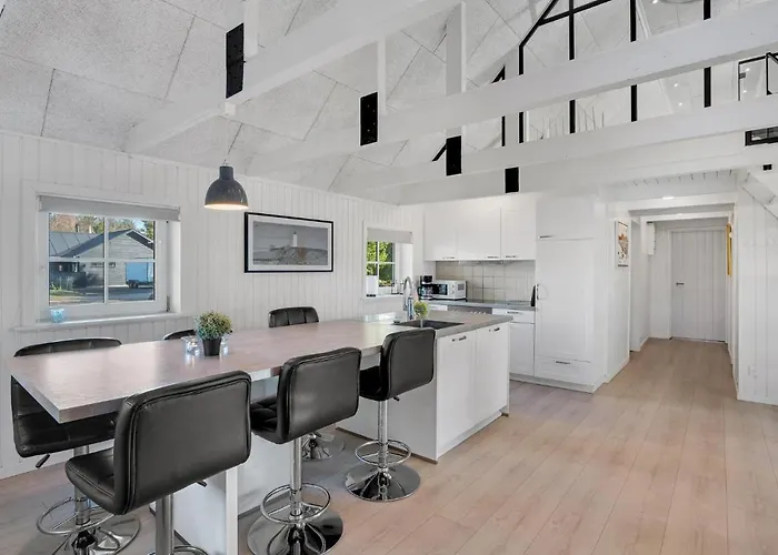 Three-bedroom In * Nørre Nebel