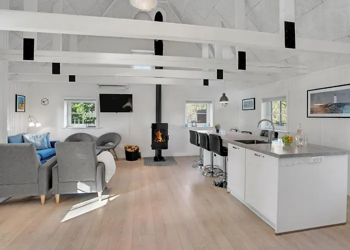 Three-bedroom In Nyaraló